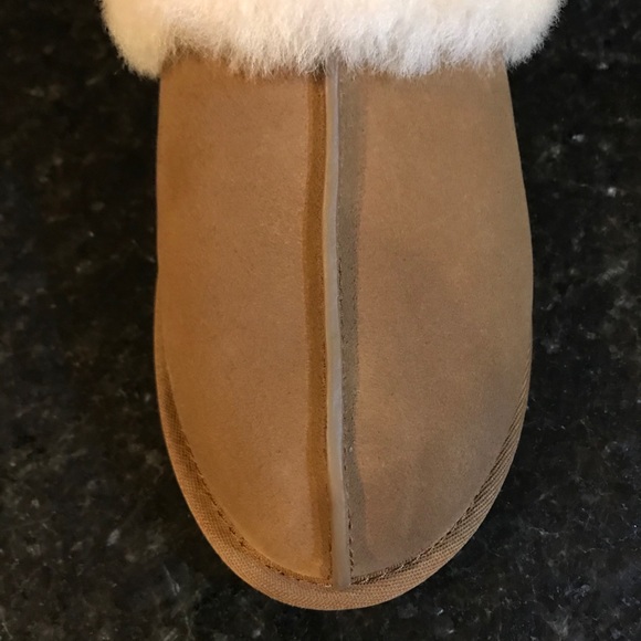 New UGG Scuffette II Suede Slippers, Slides, 7 - Picture 15 of 15